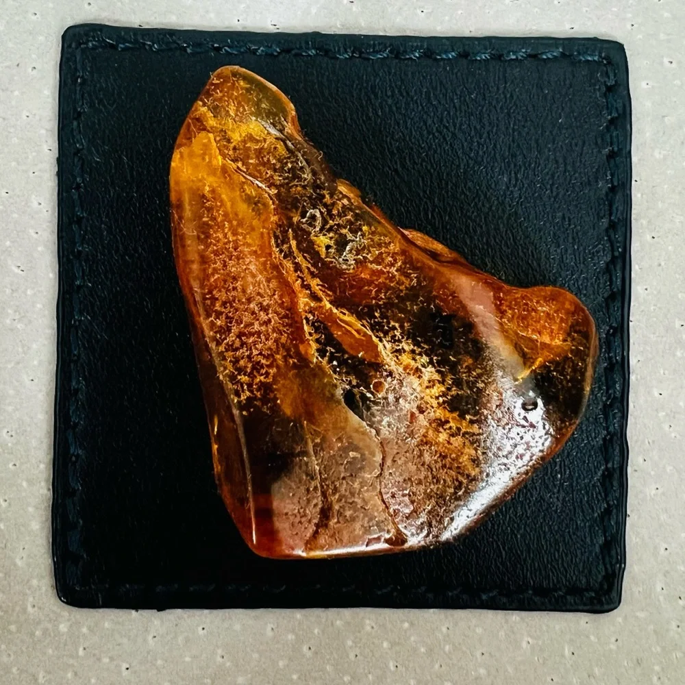 Baltic Amber Gemstone - Picture 2 of 8